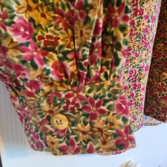 Willow Ridge Floral Blouse - Pink and Green - Picture 7 of 12